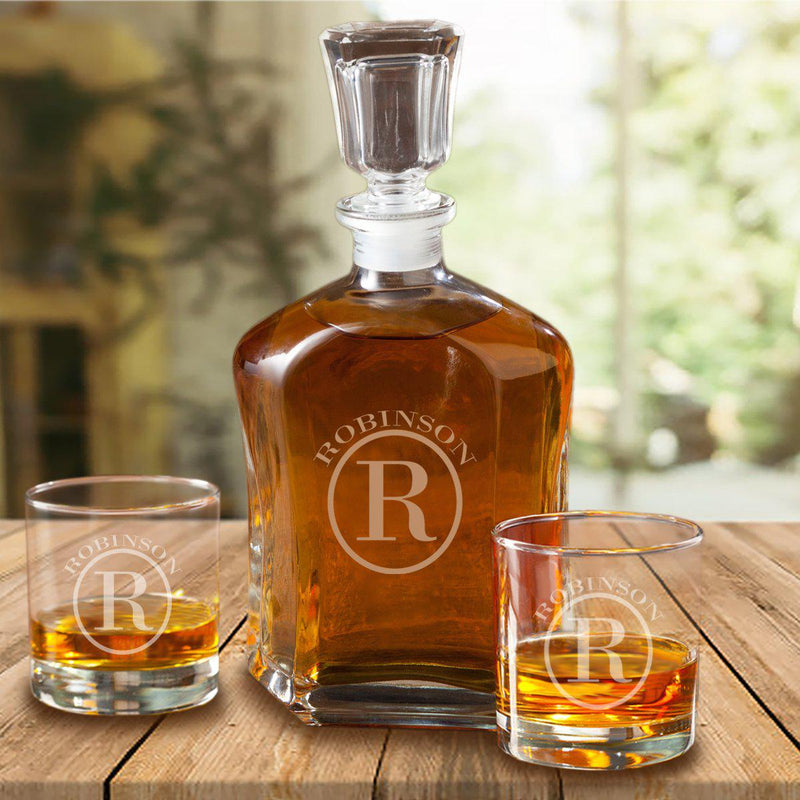 Personalized Decanter Set with 2 Whiskey Glasses - Circle - JDS